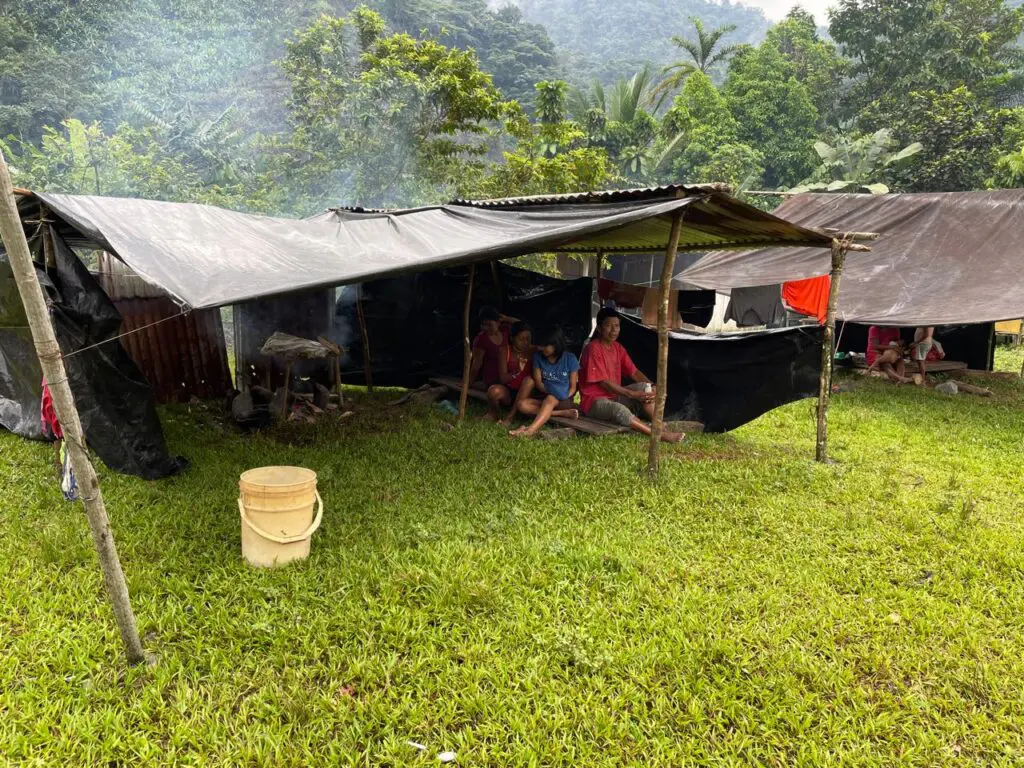 Más de mil personas confinadas: la tensa calma que se vive en Tadó