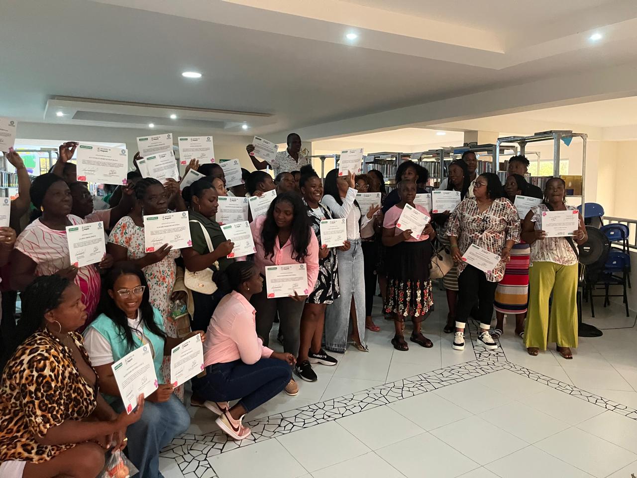 Bagadótransformación social de 100 mujeres en 2025